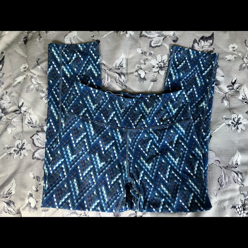 Nike One Legend Leggings